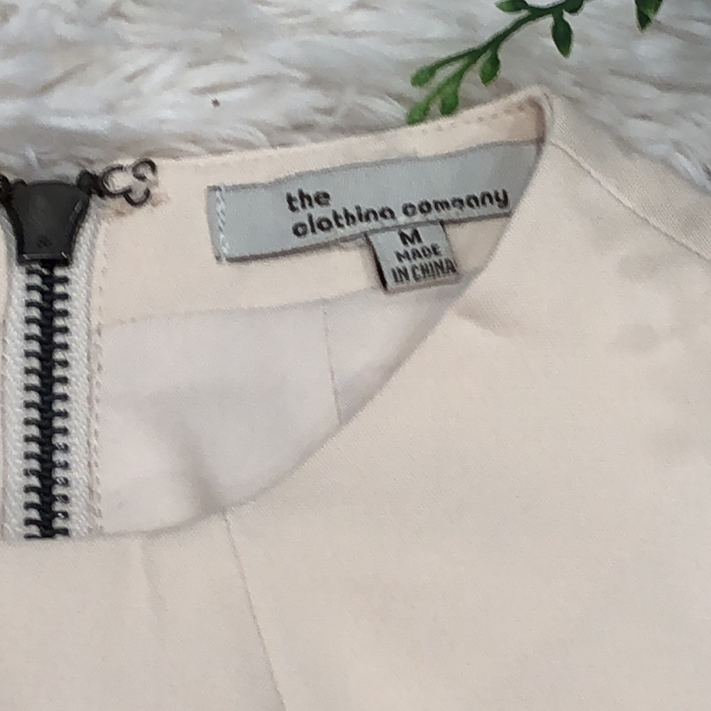 The Clothing Company top - Picture 4 of 7